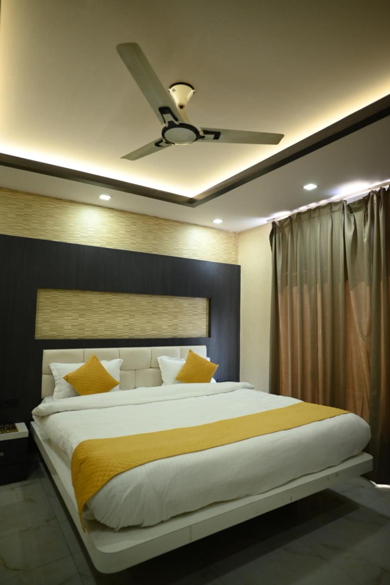 Kings Inn Hotel Ранчі Екстер'єр фото